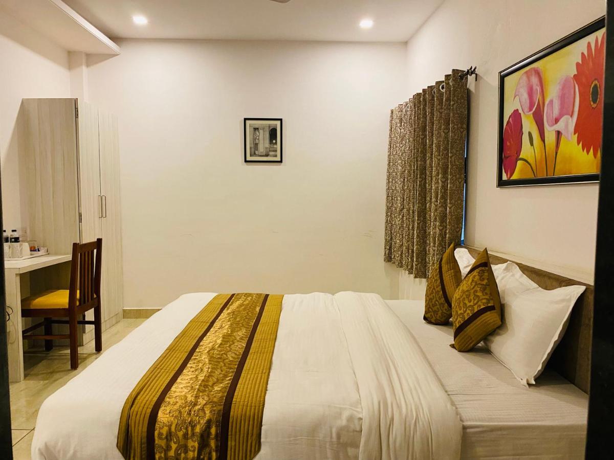 Jaydurg, A Lakehead Property At Pichola Lake By An Hotels ウダイプル エクステリア 写真